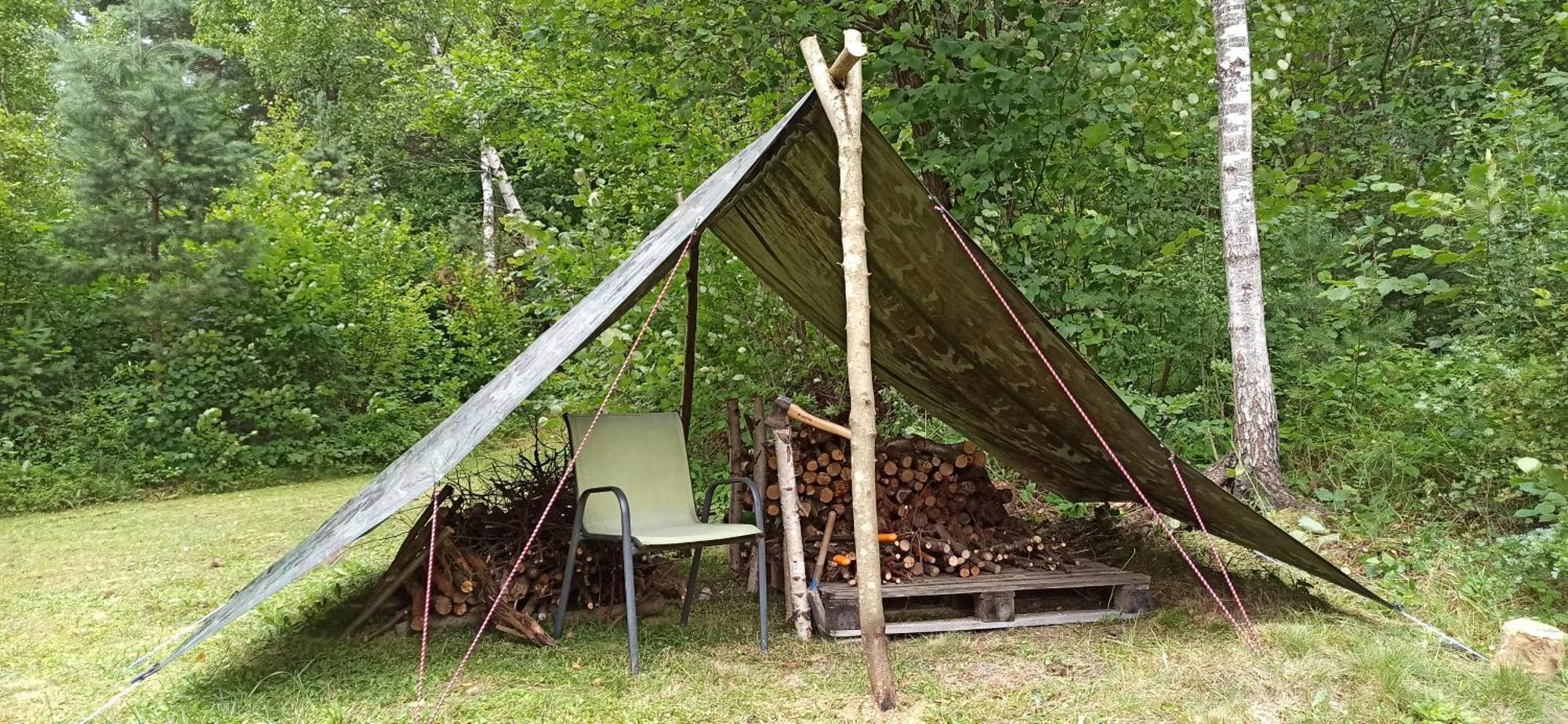 Chalet Survivalowa W Lesie